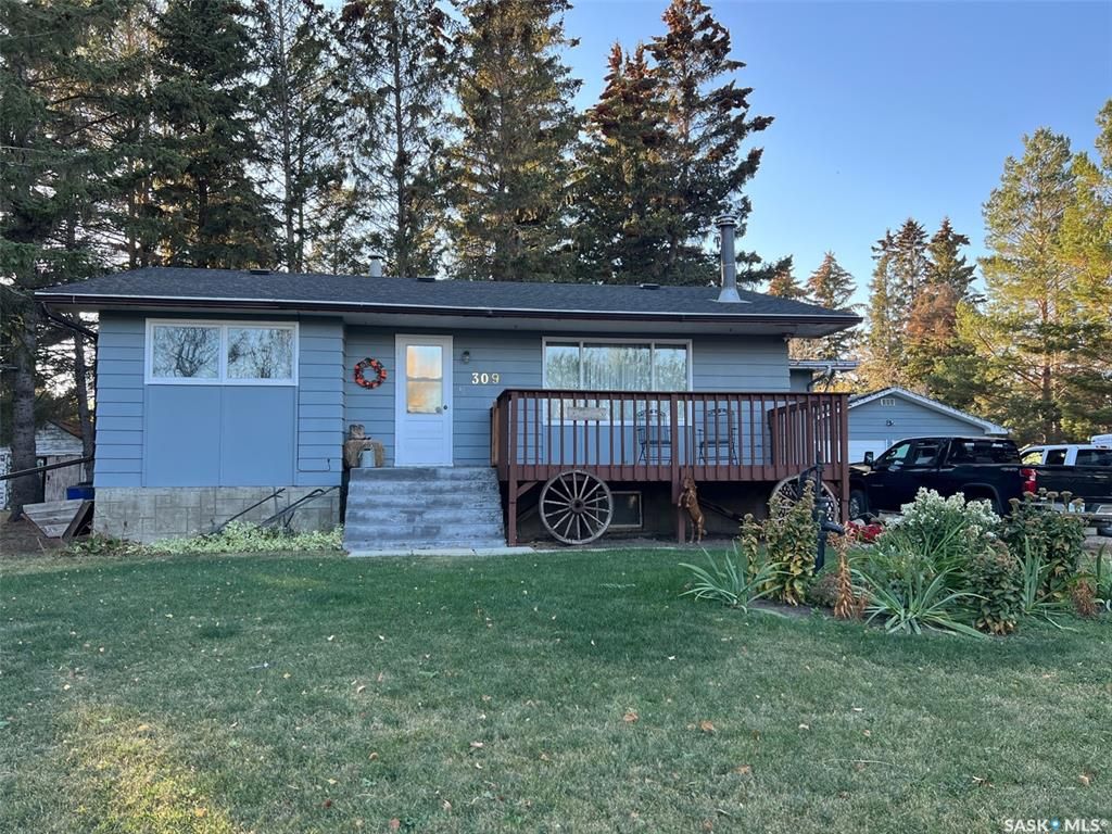 New real estate property listed in Cut Knife!