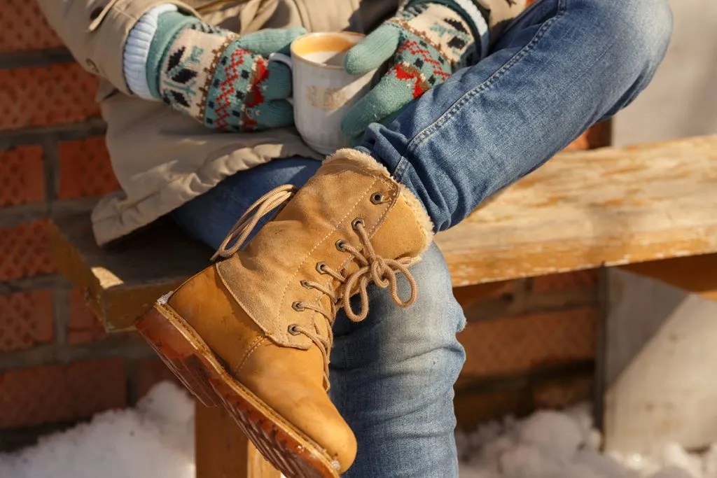 How To Wear Snow Pants With Boots Dress Code Hub