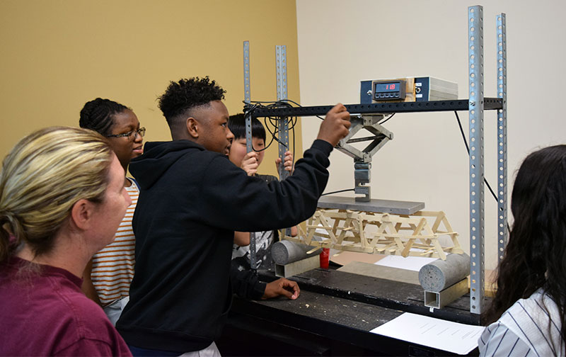 CAEE Summer Institute Drexel Engineering