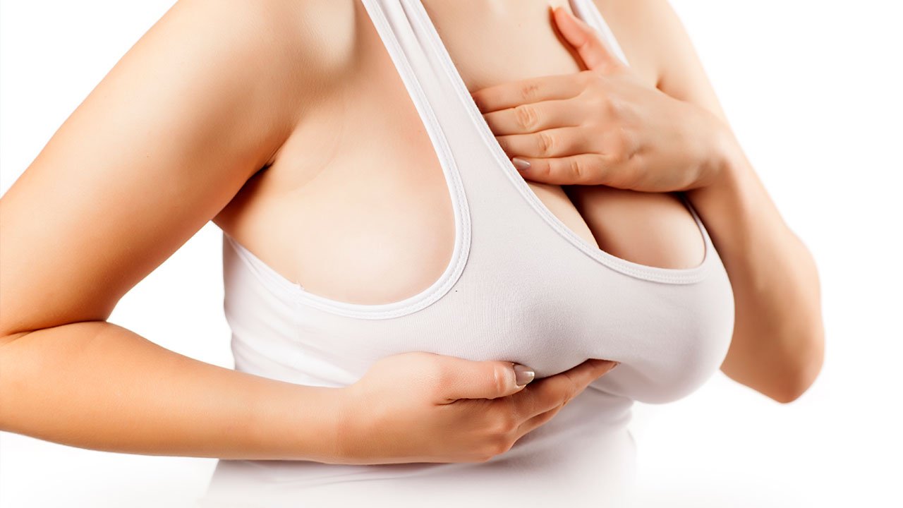 La reducción de senos, una solución para la Gigantomastia Dr. Felipe