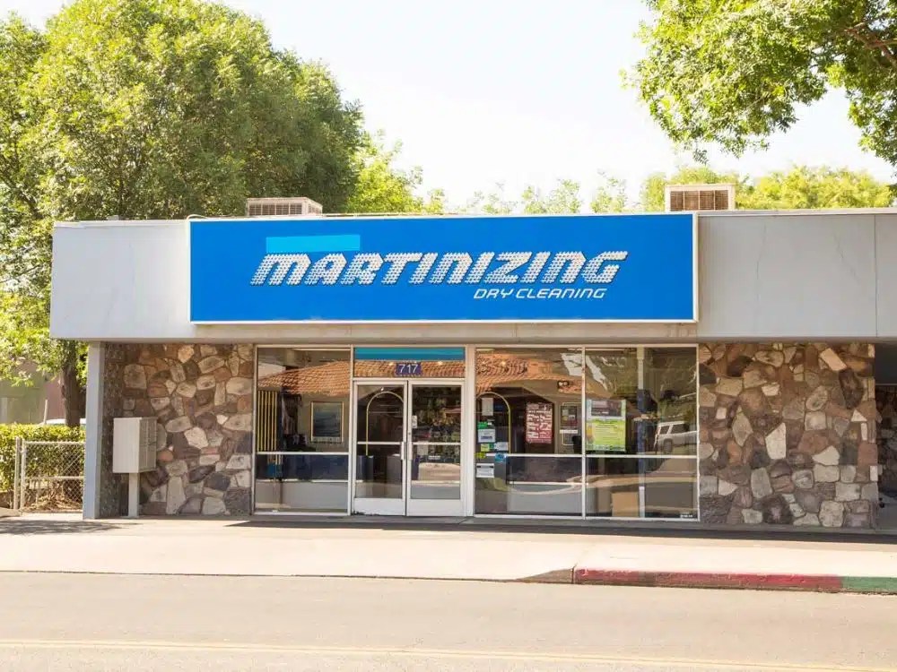 10 Best Laundromat Franchise Opportunities 2024