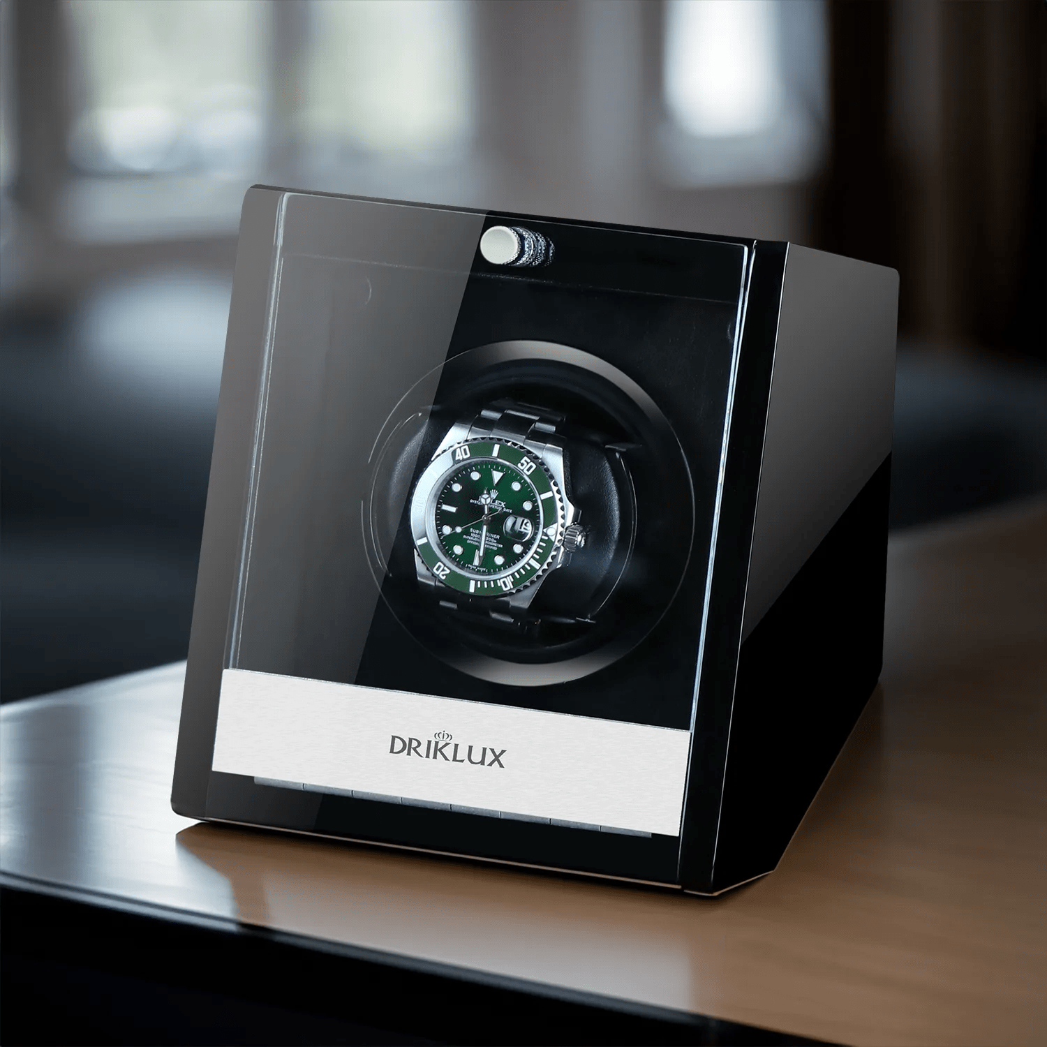 Compact and Stylish Single Watch Winder Driklux