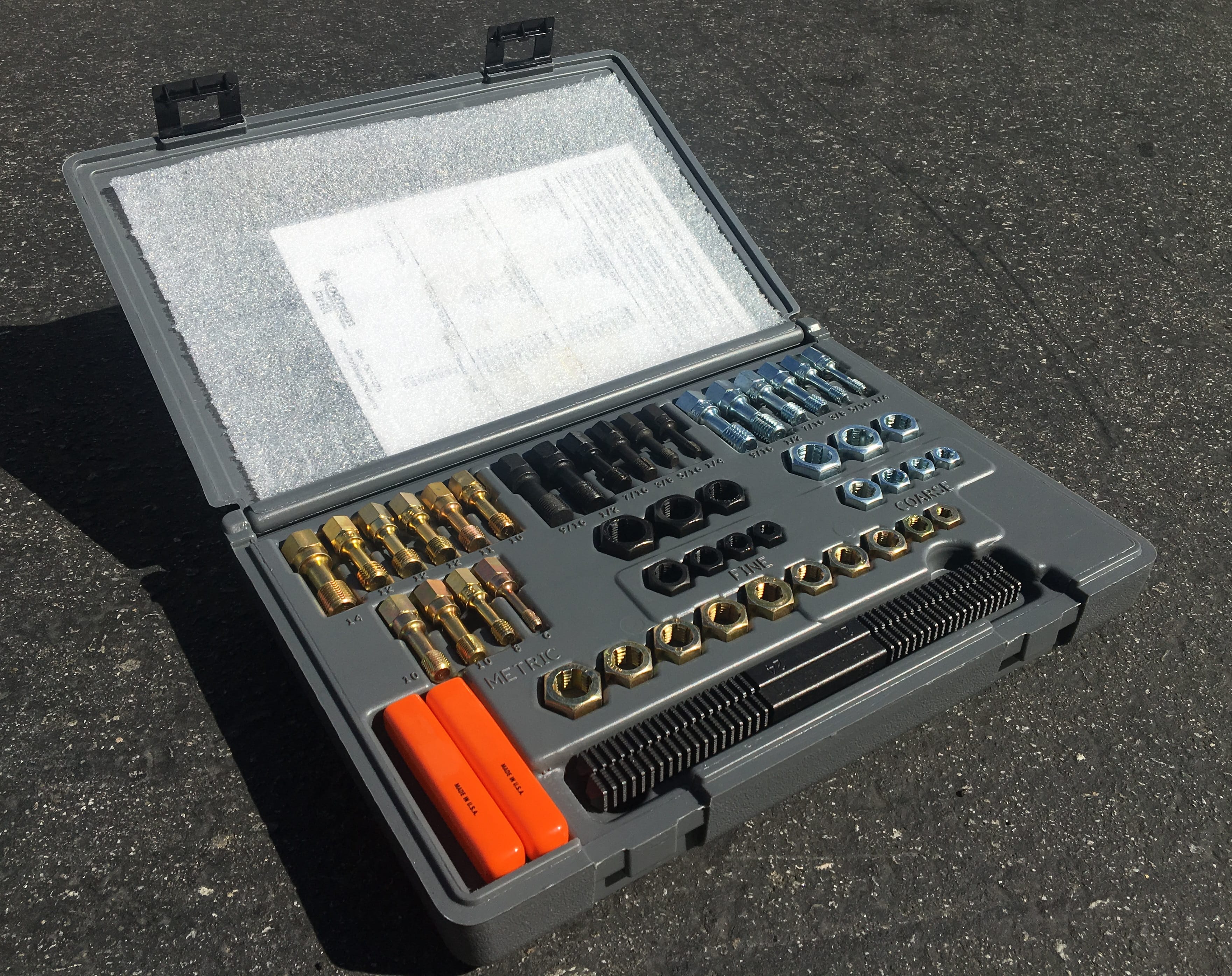 THE DUDE'S 48 PIECE UNIVERSAL RETHREADING SET Drill Bit Dude