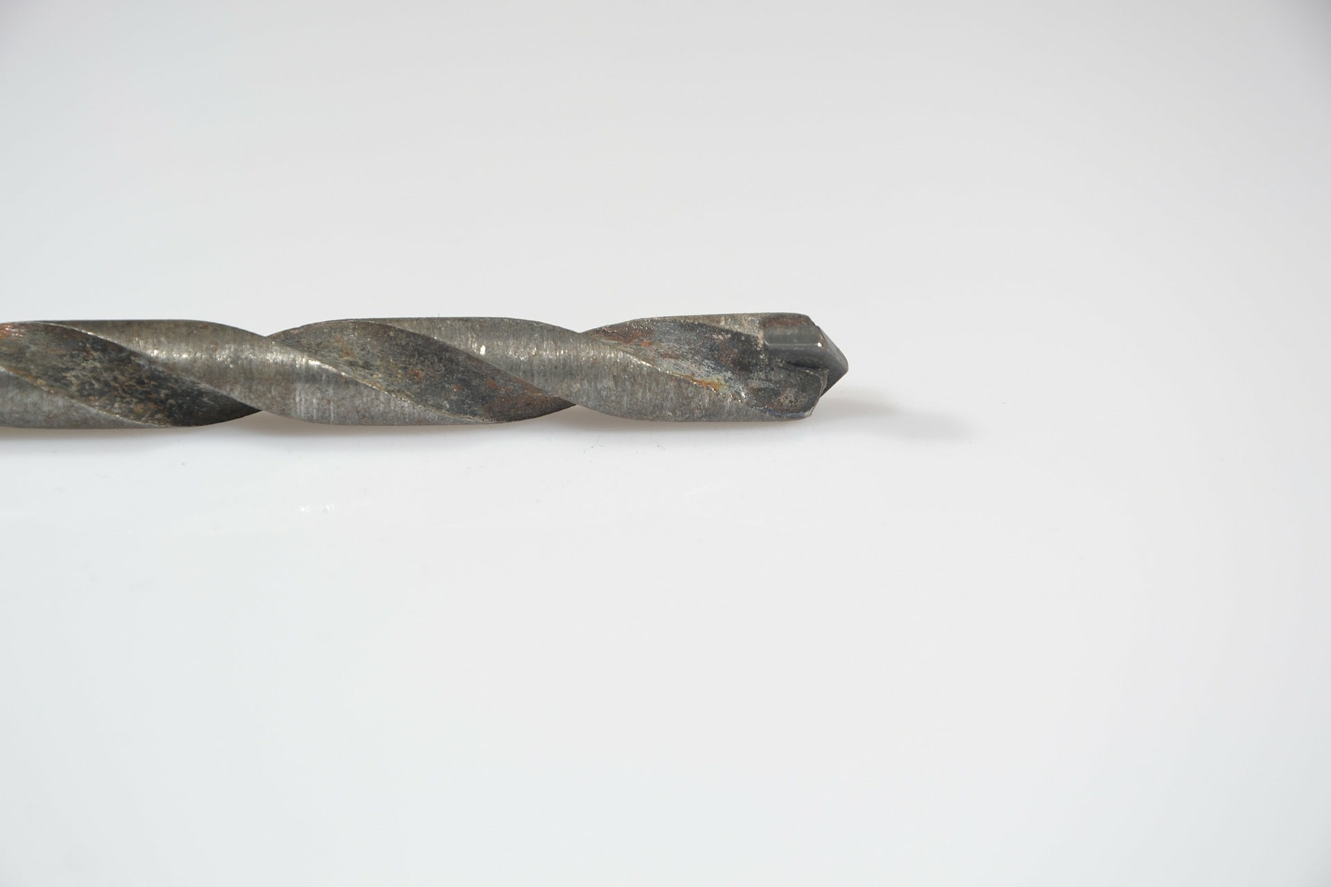 5 Best Drill Bits For Stainless Steel Reviewed & Tested