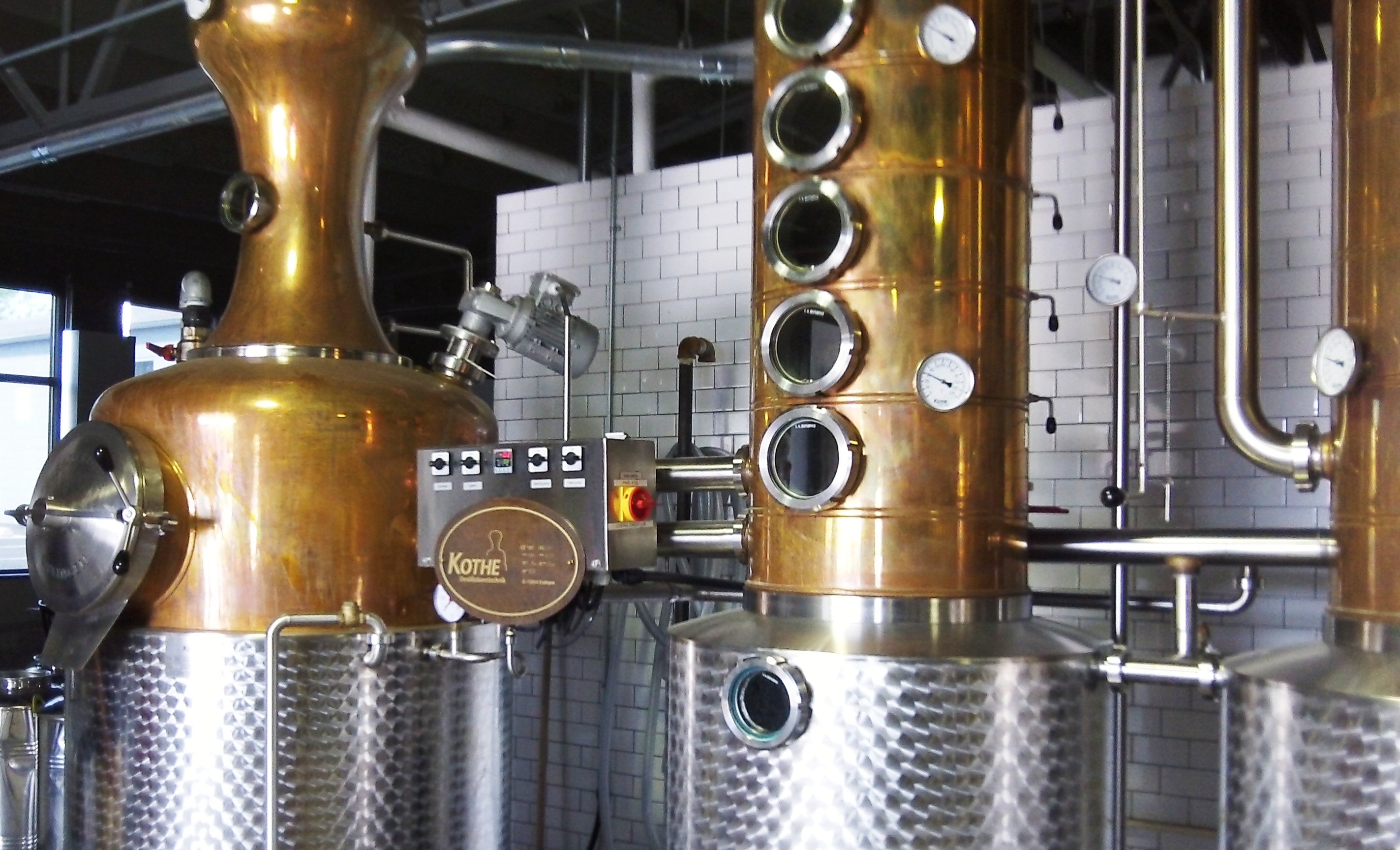 Texas Liquor Distillers get OK to Sell on Site Drink Local Texas