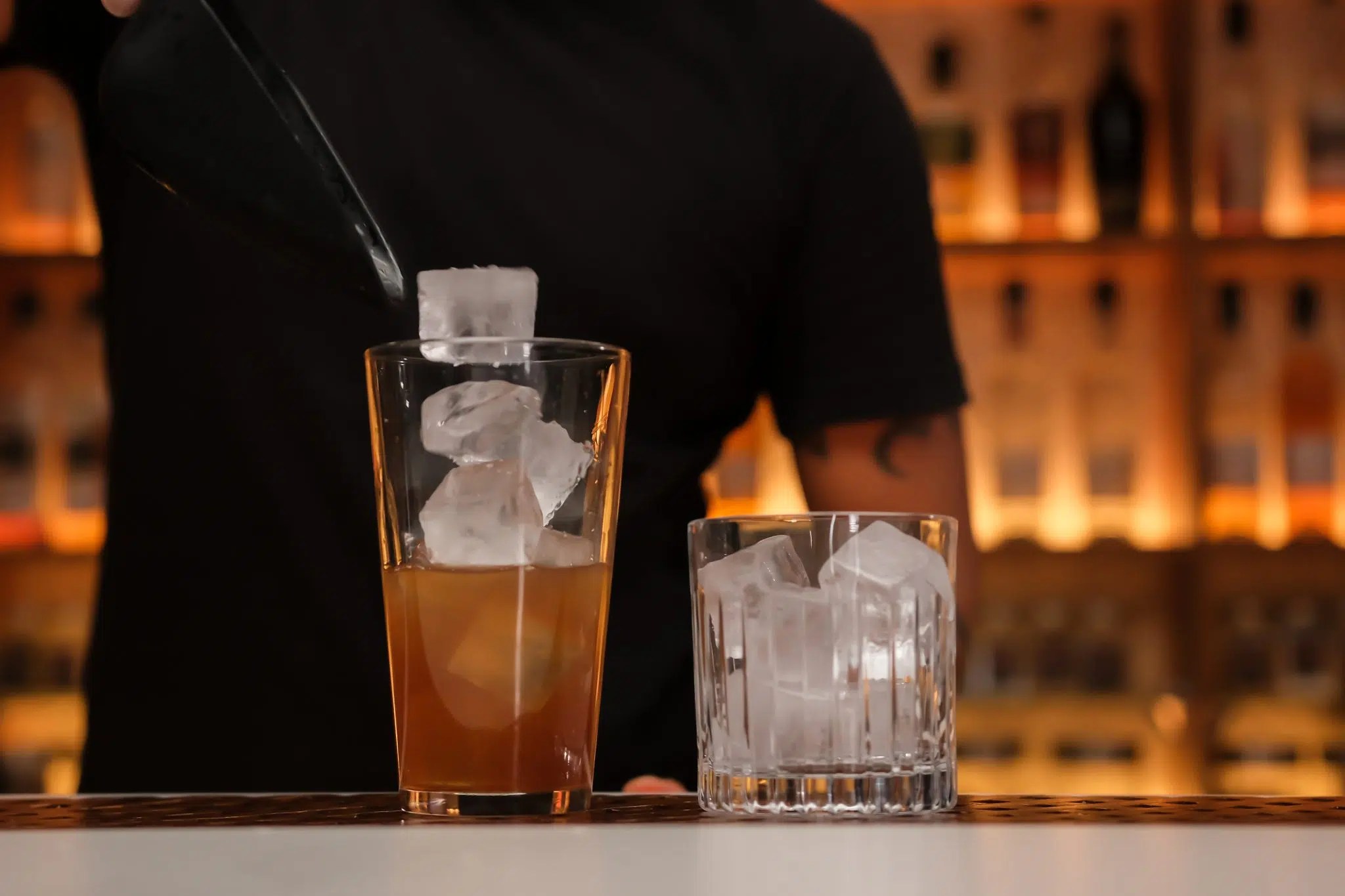 How to Shake a Cocktail The Art Behind the Shake (Video!)