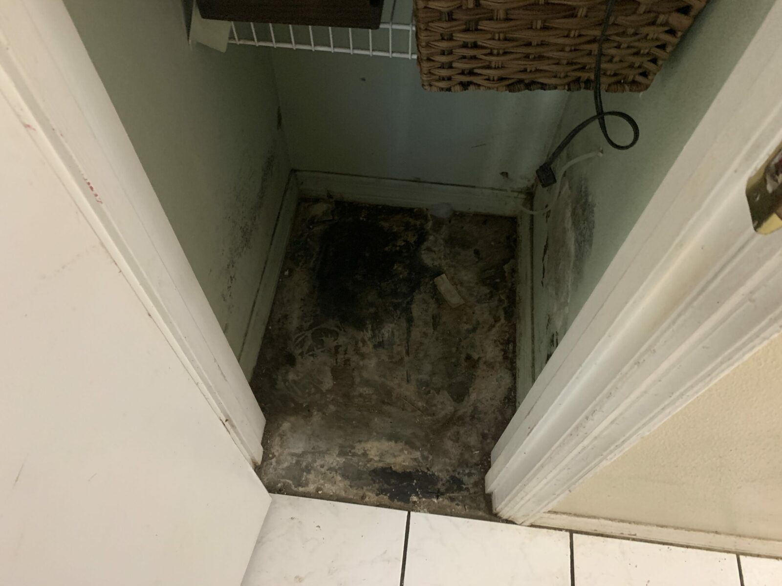 DIY REPAIR Dangers of doing DIY Water Damage Restoration