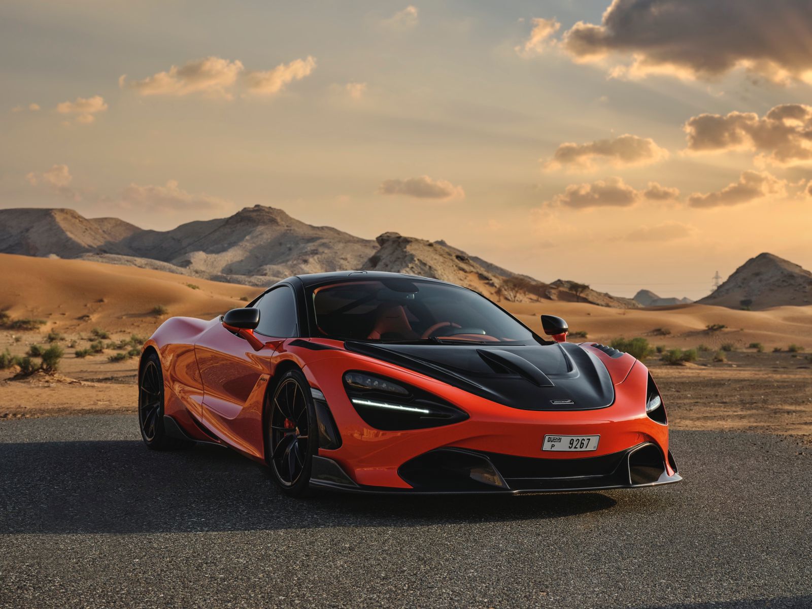 Rent a McLaren 720s in Dubai Rent exotic, classic and luxury cars DRIVAR®