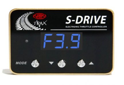 The Best Throttle Controllers: iDrive vs Hikeit | DriveQuest