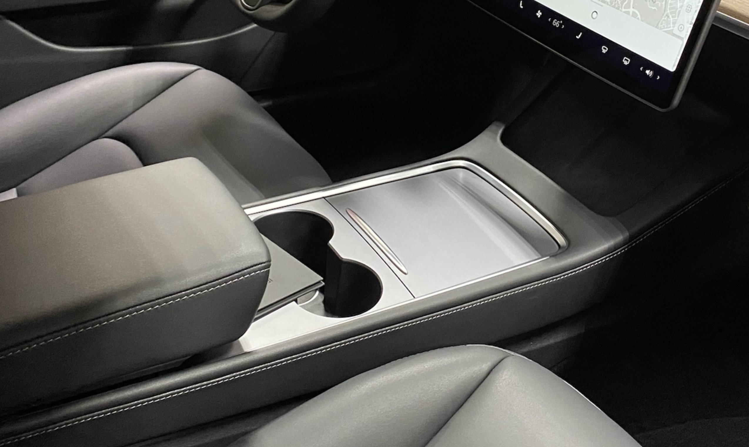 First look at the new Tesla Model 3 center console Drive Tesla