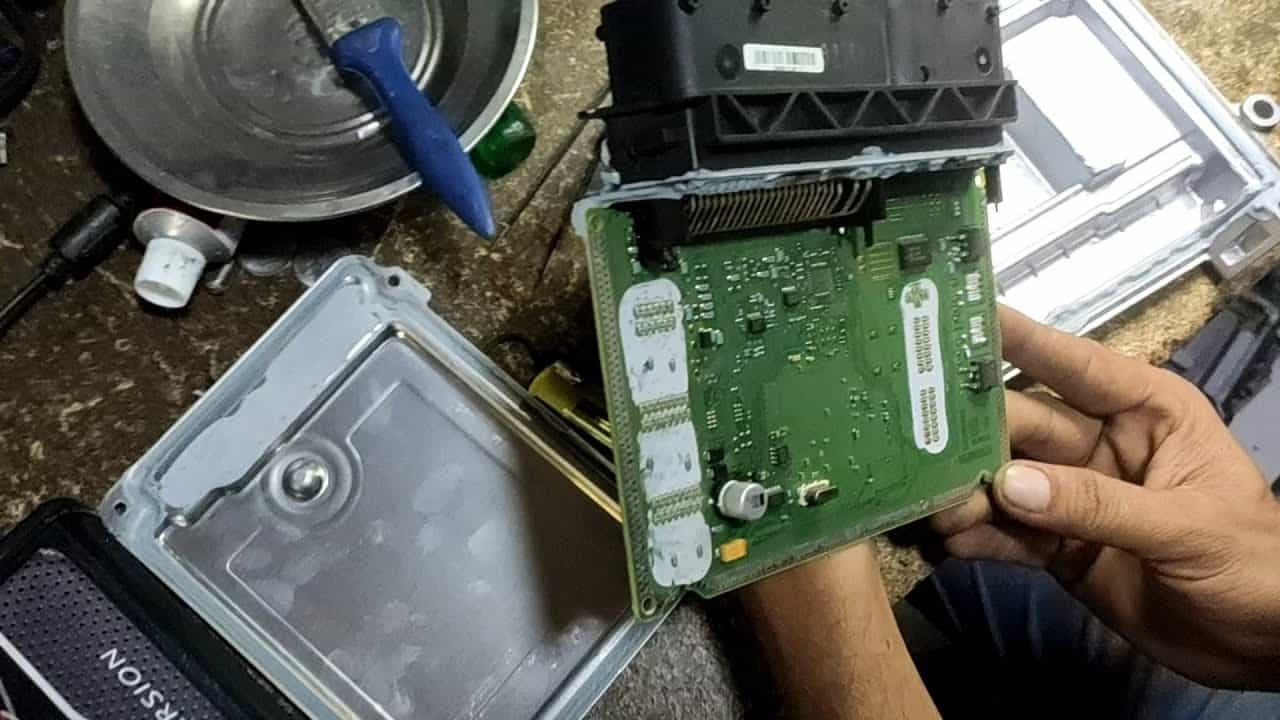 Speedometer and Gas Gauge Not Working How to Fix Driving and Style