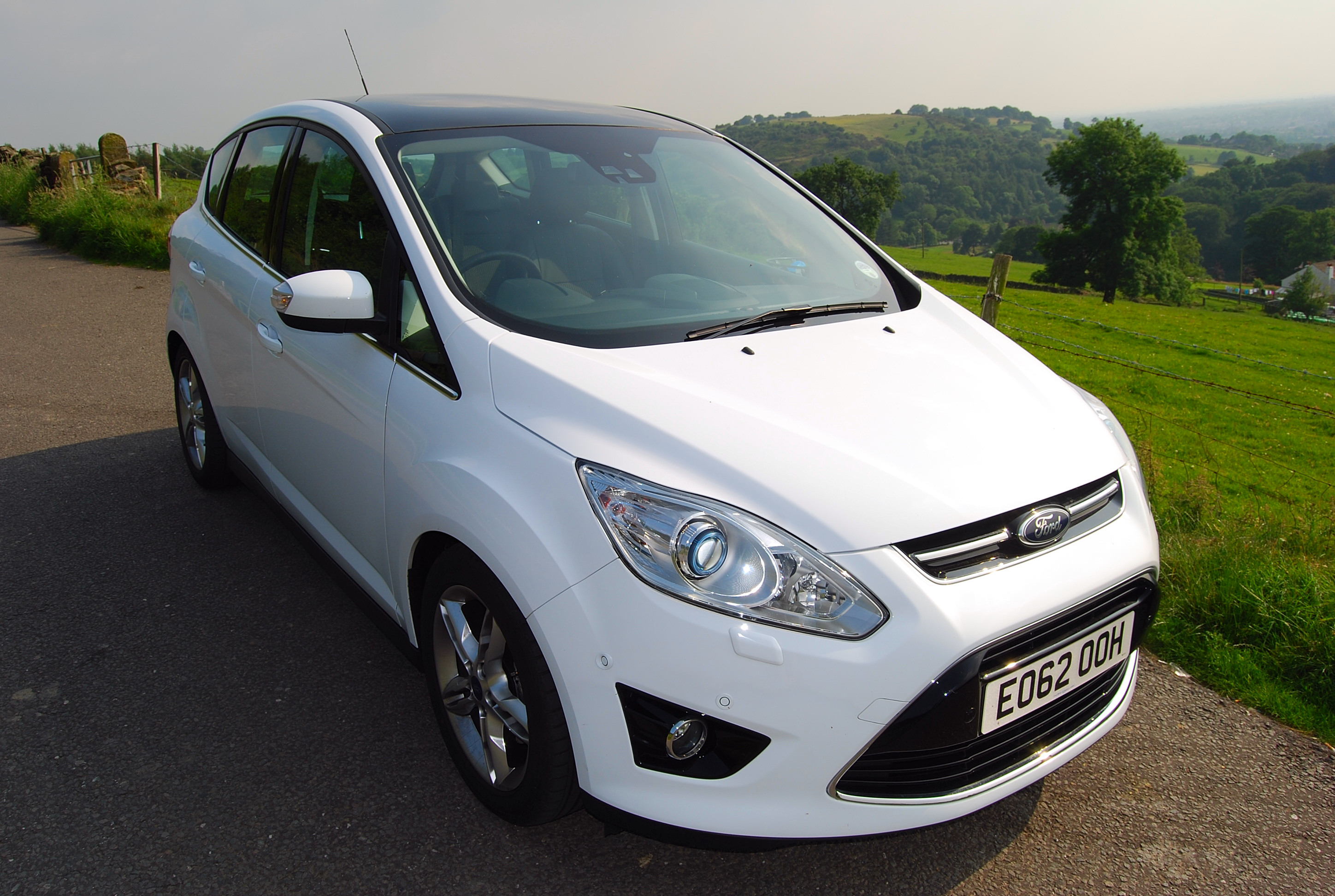 Ford C-MAX 1.0l EcoBoost Review - Driving Torque