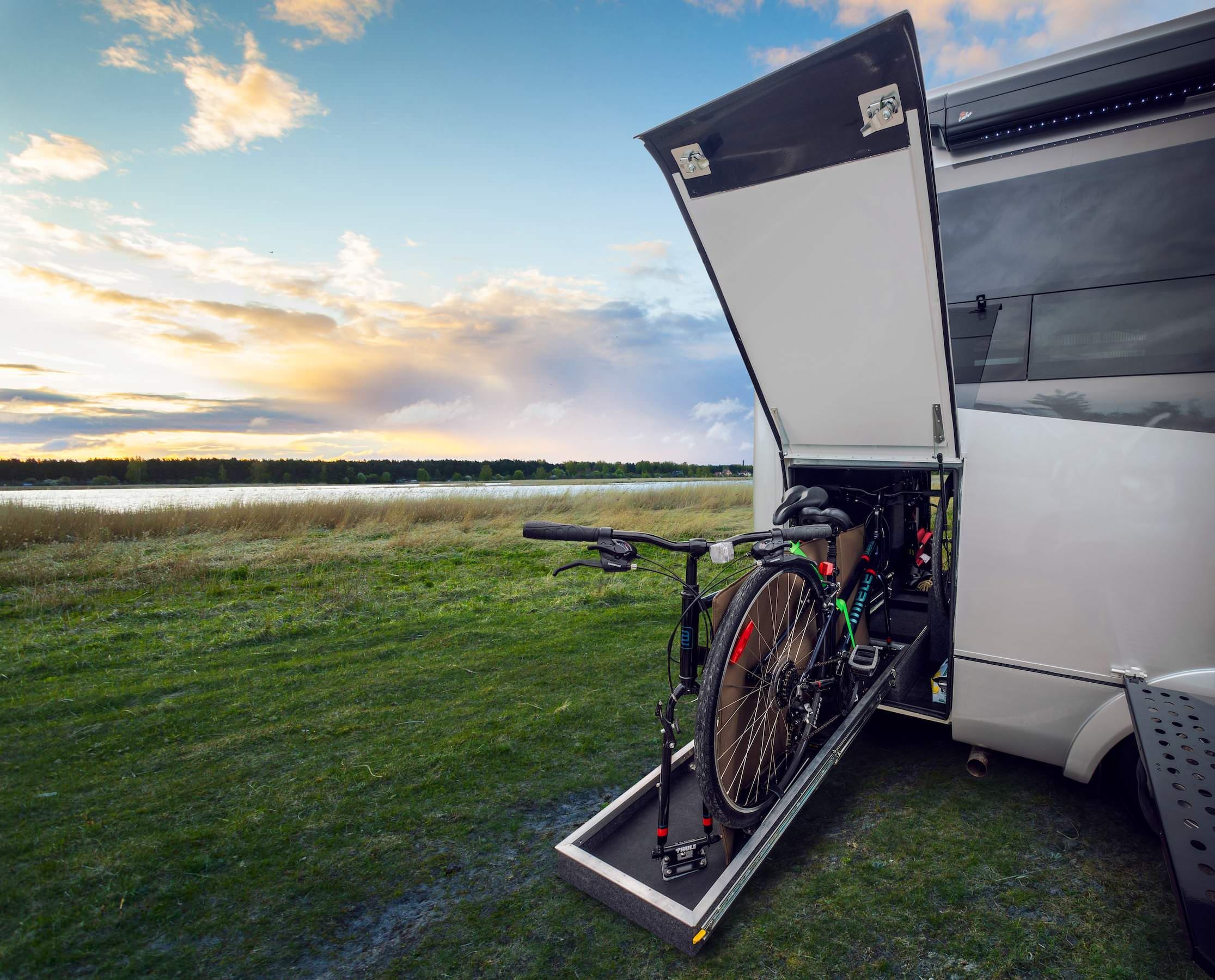 5 Best RV Brands in 2021 Drivin' & Vibin'