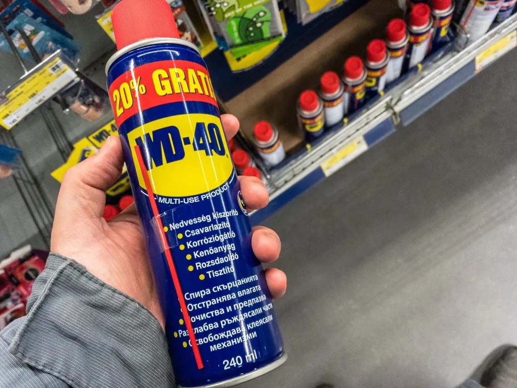 Should You Use WD40 on Your RV? Drivin' & Vibin'