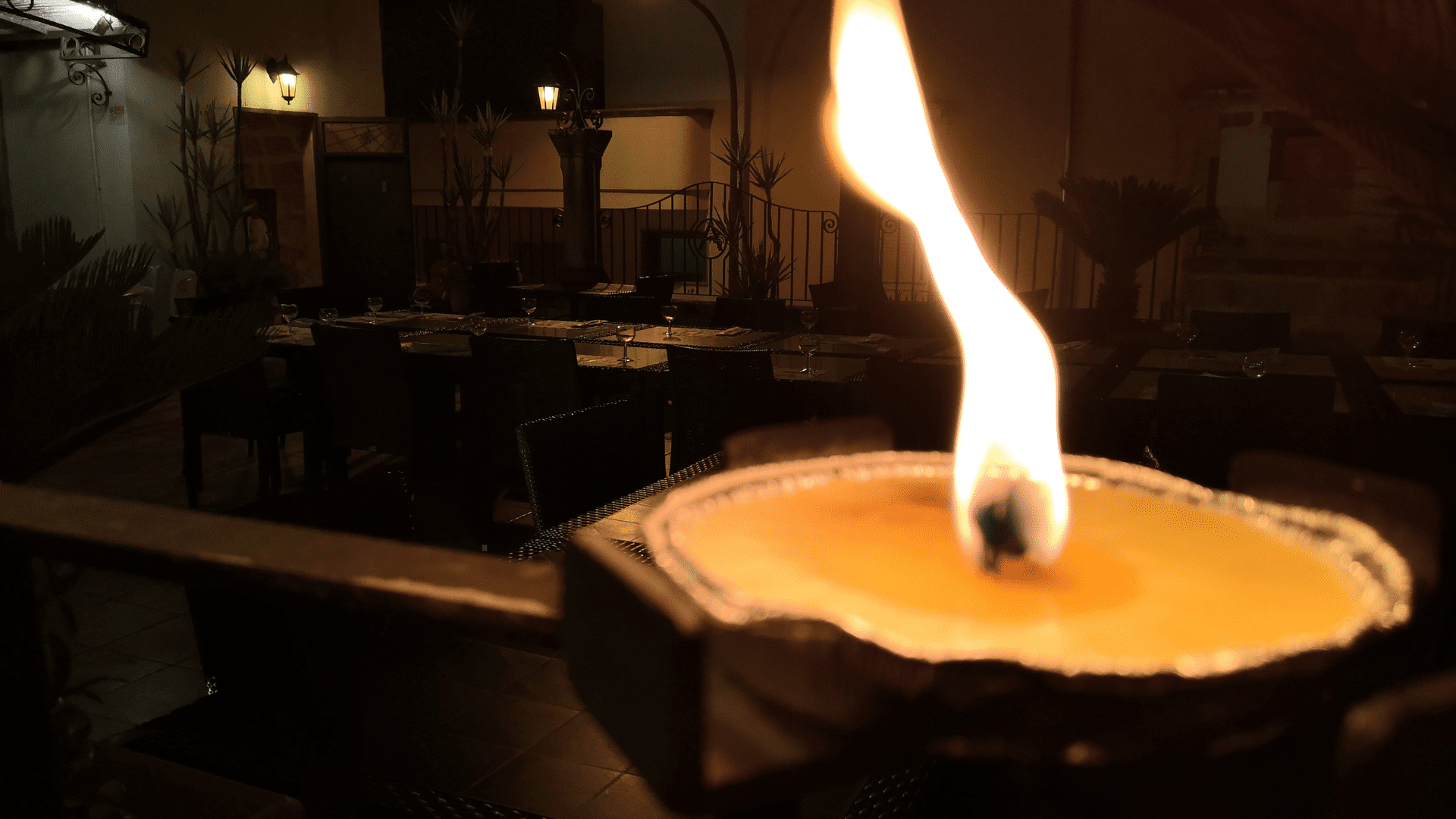 Are Citronella Candles a Gimmick? Drivin' & Vibin'