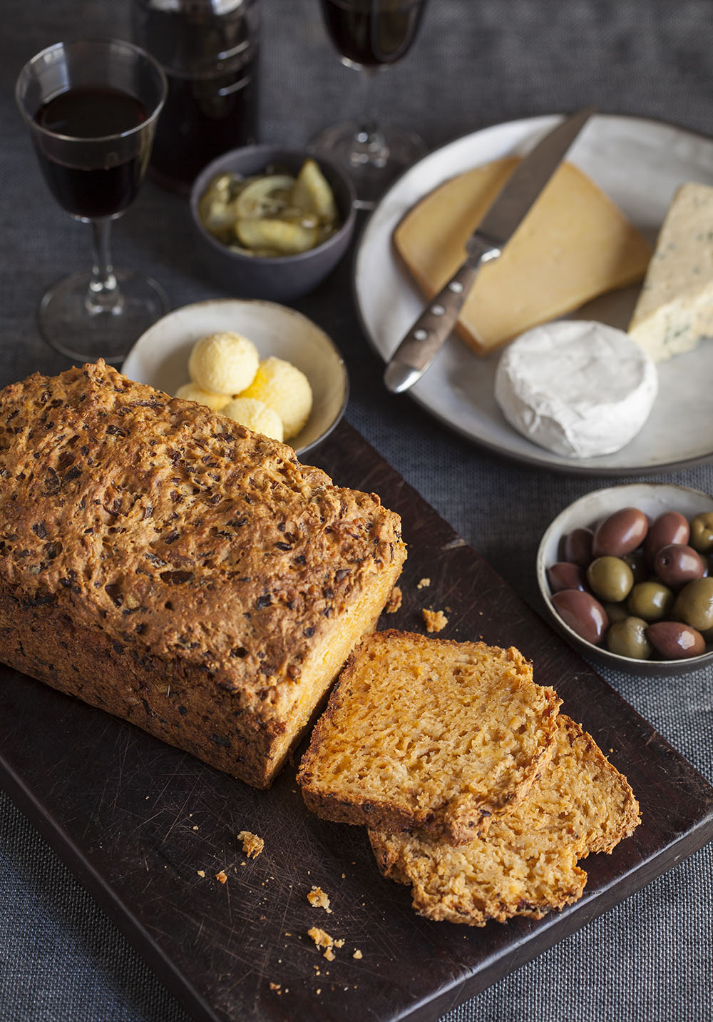 Easy cheese & onion bread recipe with red pepper pesto Drizzle and Dip