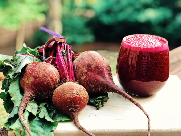 Beet V8 Juice For Healthy Skin and Hair