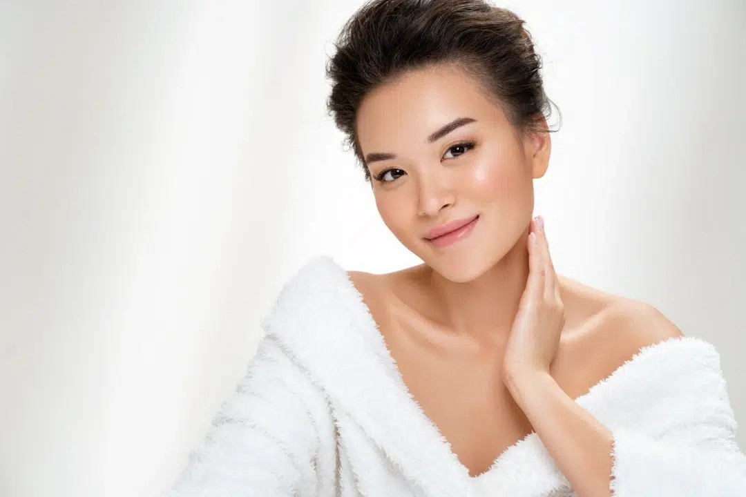 Non Surgical Facelift in Singapore Dr Lee Mun Lee