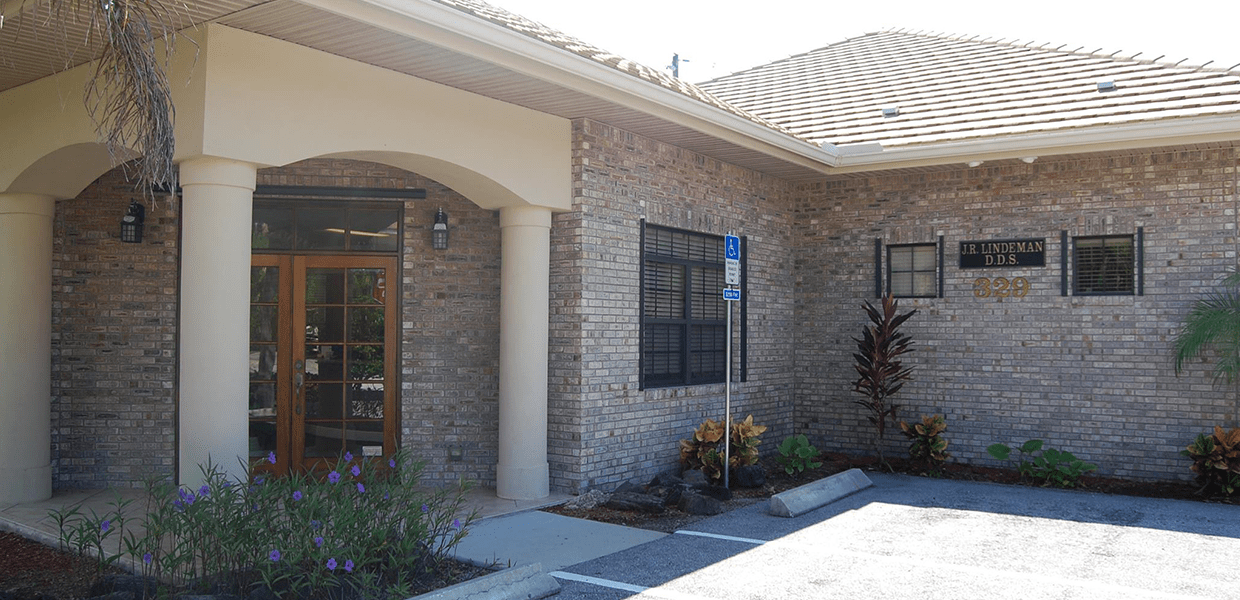 John R. Lindeman, DDS General and Cosmetic Dentist to Brevard County