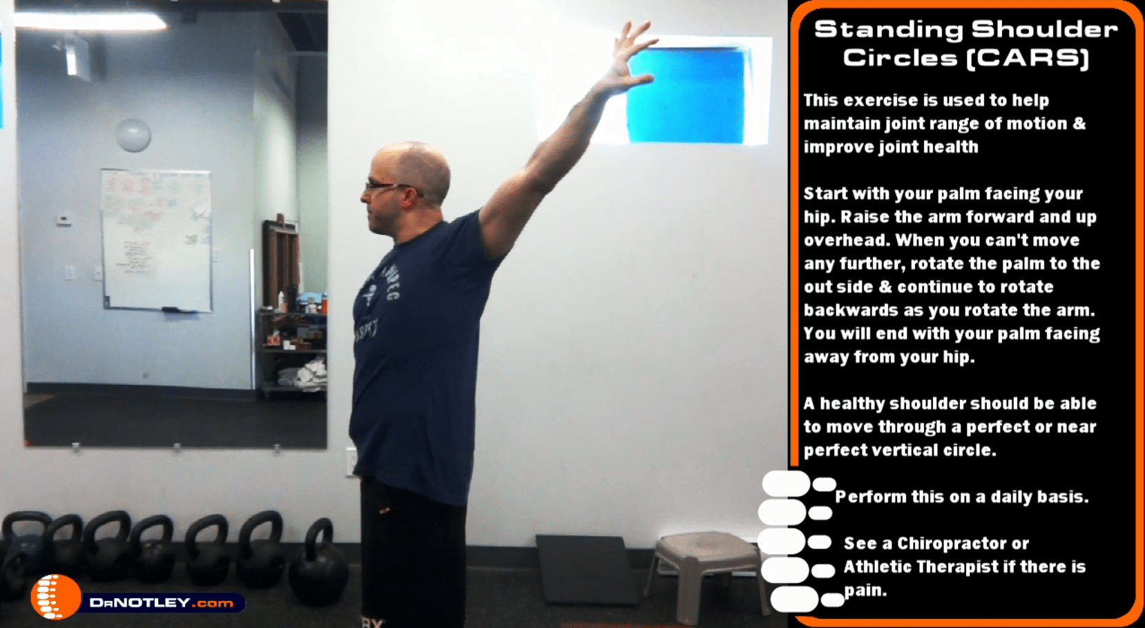 Healthy shoulders with shoulder circles (CARs) Dr Christopher Notley