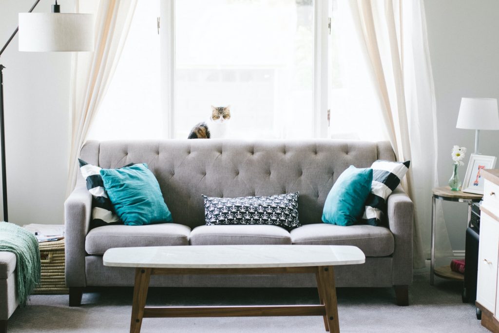 How To Fluff Attached Sofa Cushions