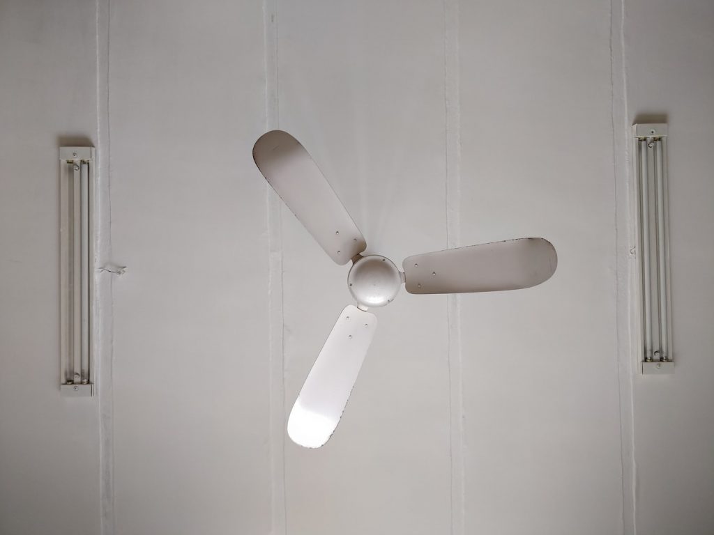 Are Ceiling Fans In Kitchens Outdated? (Solved)