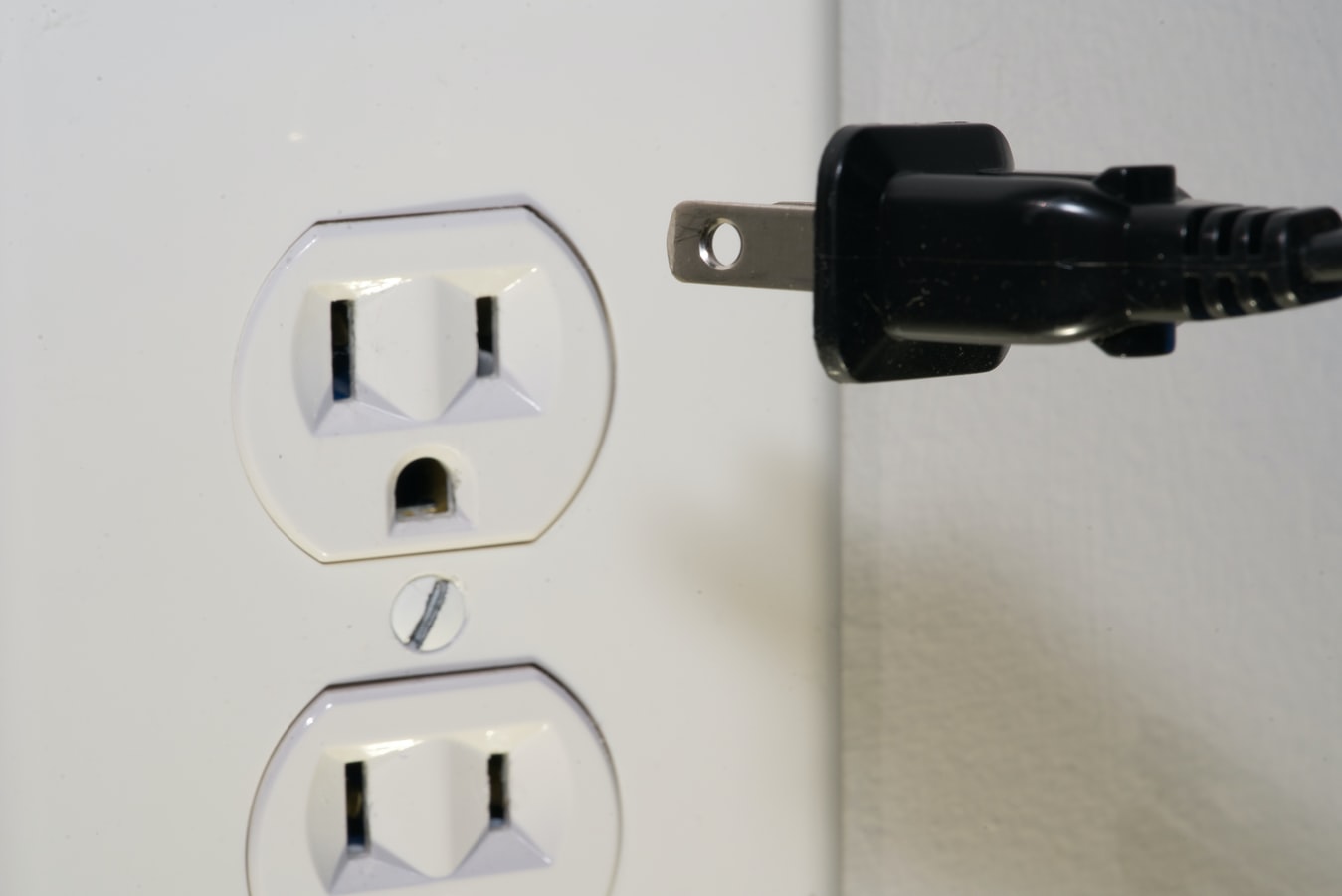 Can You Plug A Mini Fridge Into A Regular Outlet? (Answered!)