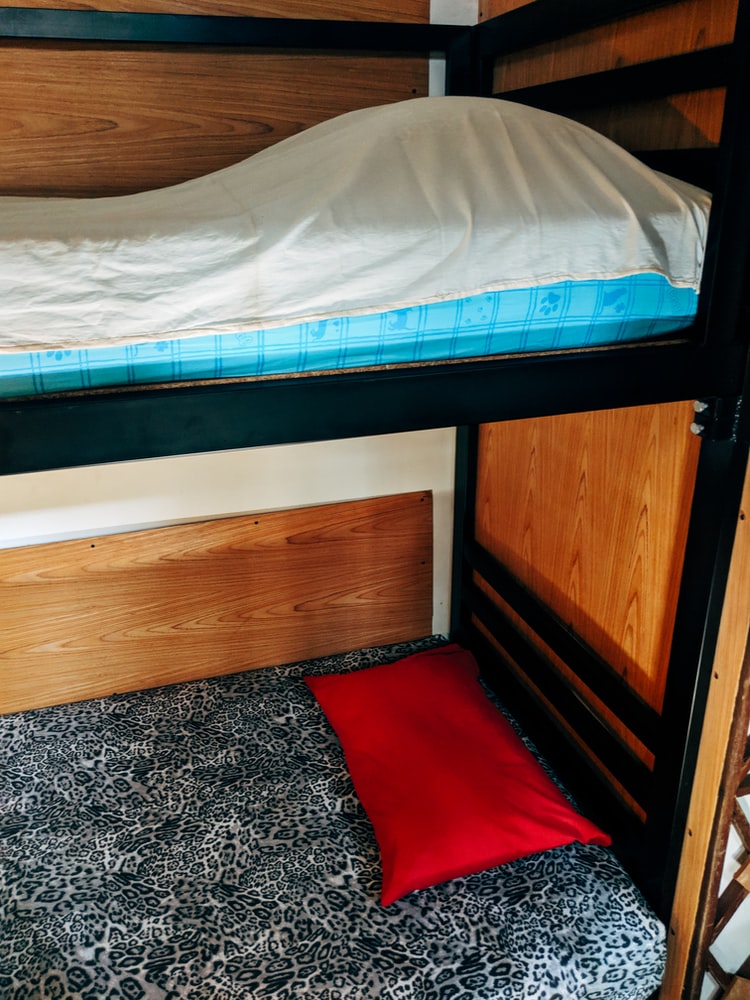 How To Cut Metal Bunk Beds In Half (Helpful Tips!)