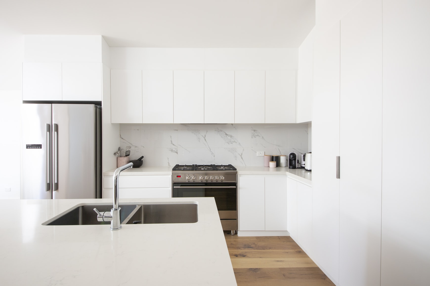 Does A SlideIn Range Need Countertop Behind It? (Answered)