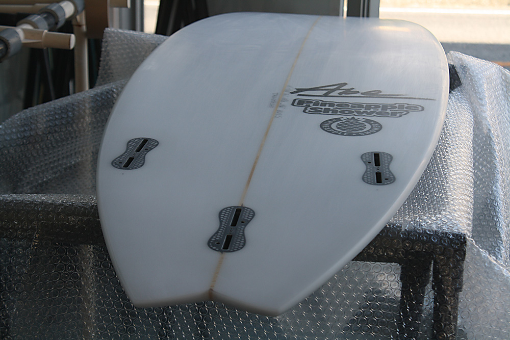 サーフボードギャラリー 千葉・御宿のサーフショップ DROPOUT CHIBA｜修理・レンタル・サーフスクール