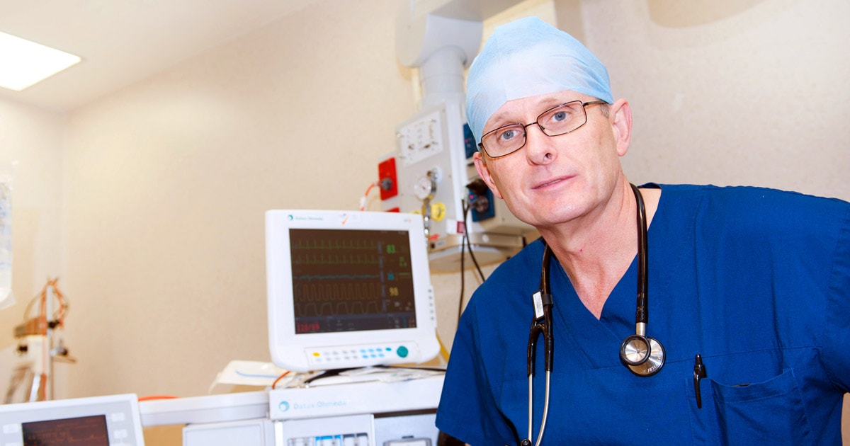 Dr Peter Cook Anaesthetist and Intensive Care Specialist