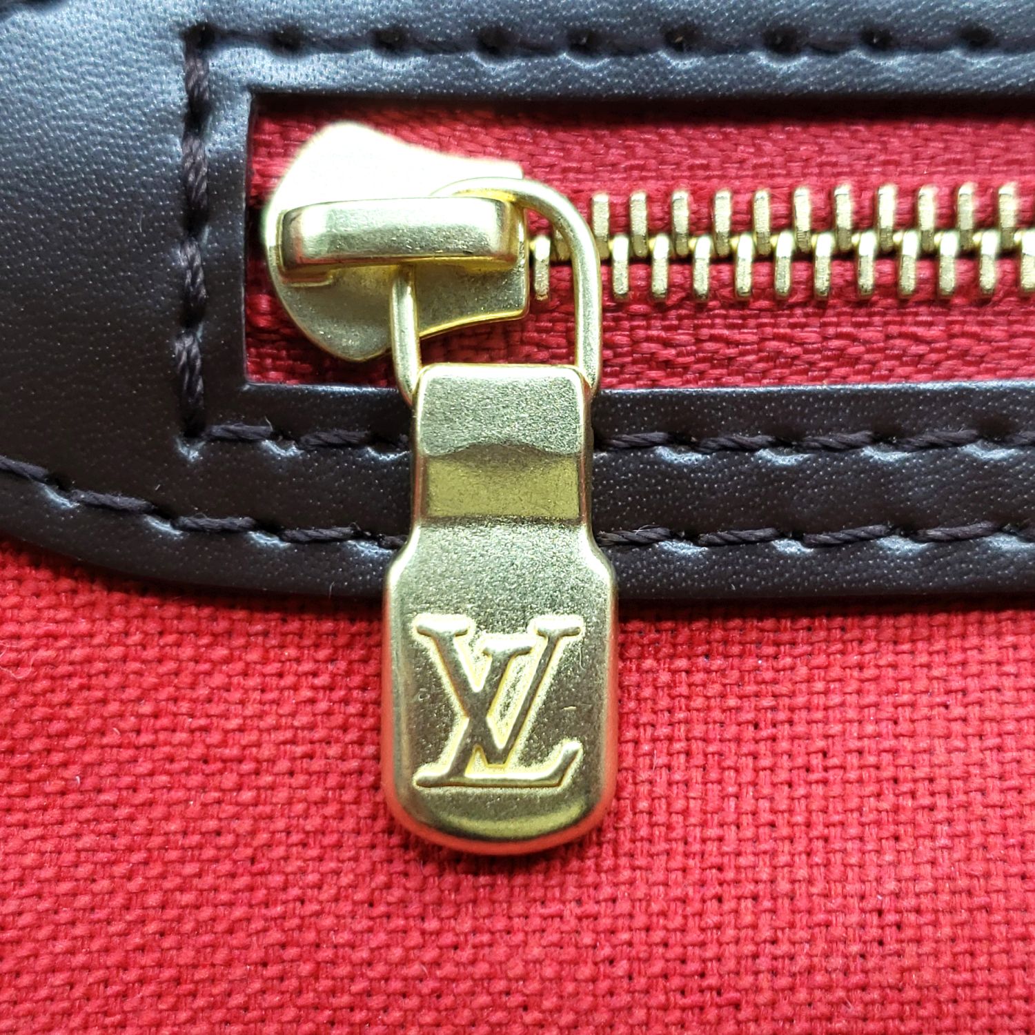 Louis Vuitton Picture Guide Dr. Runway
