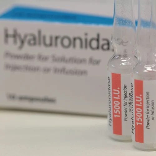 Saline vs hyaluronidase for dissolving dermal fillers Dr Tim Pearce