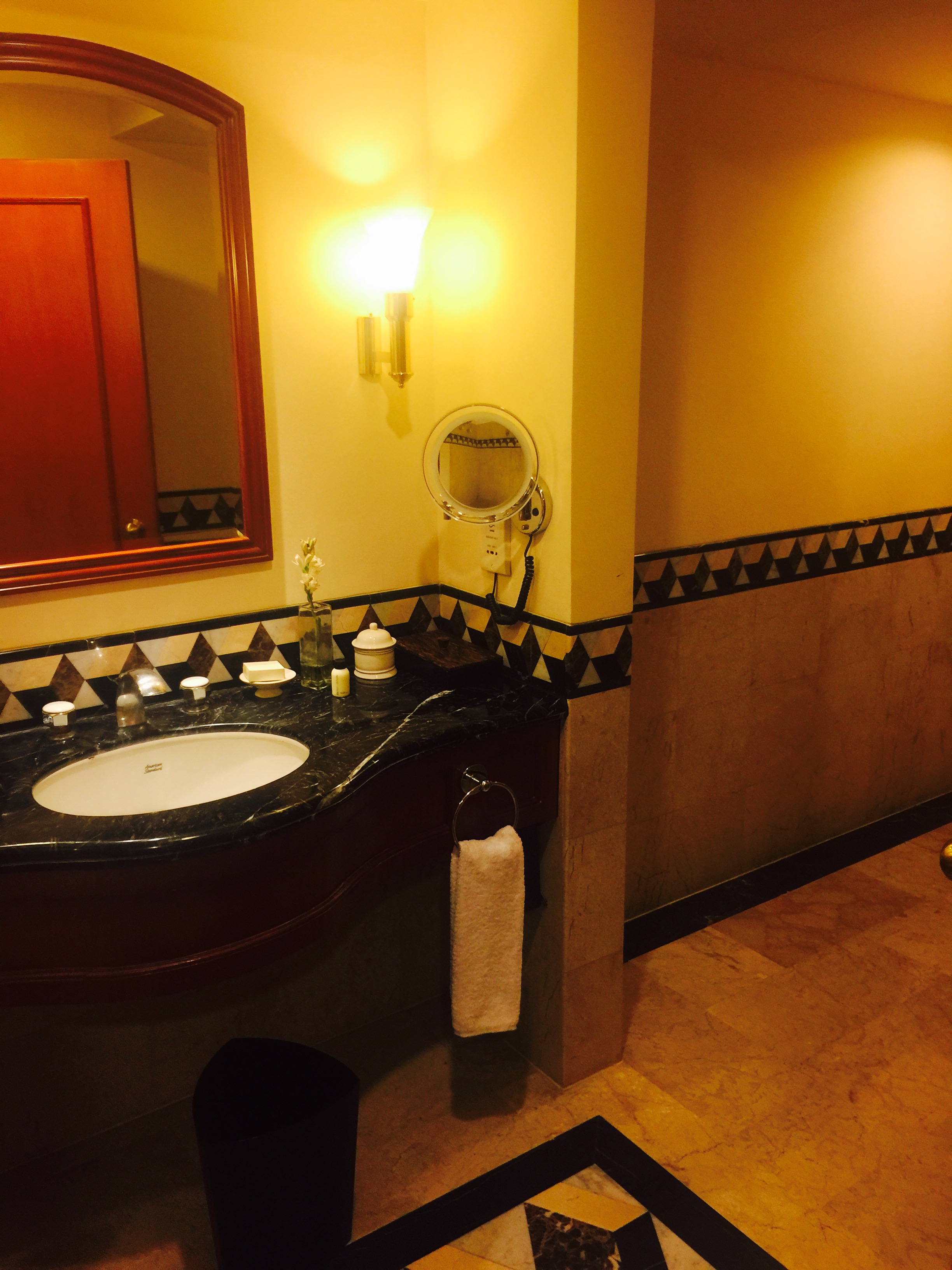 Review Regency Suite at the Hyatt Regency Yogyakarta