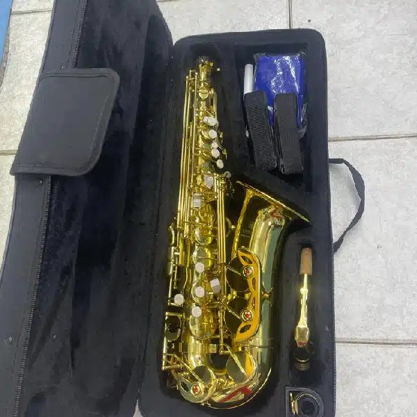 Yamaha Tenor saxophone best price