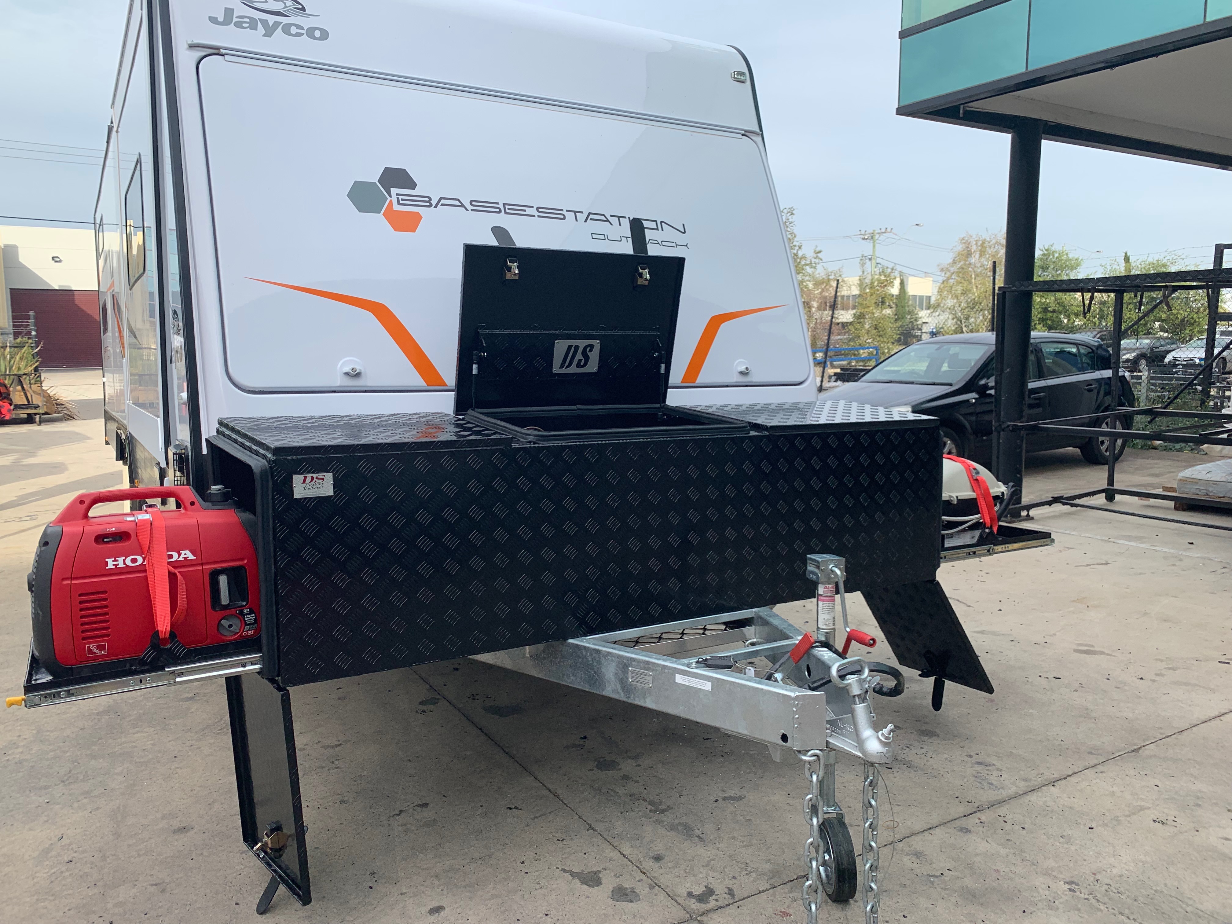 DS Ultimate Caravan Storage DS Custom Toolboxes