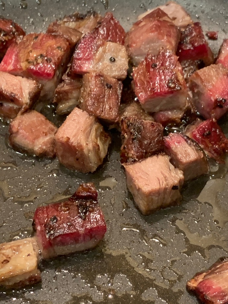 Smoking a 4 lb chuck roast. A cheaper and more manageable alternative