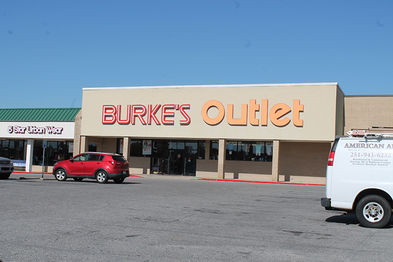 Burke's Outlet Visit Foley
