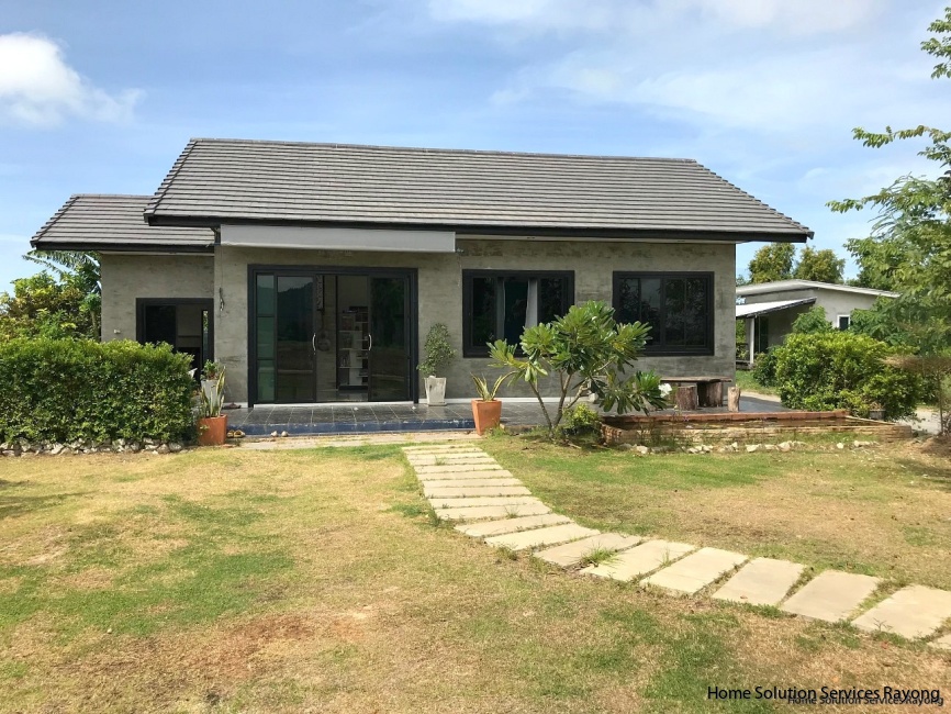 2 bedroom house and 1 rai land köpa hus i Rayong, Thailand Real