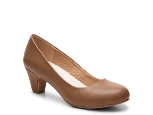 Journee Collection Luu Pump Women's Shoes DSW