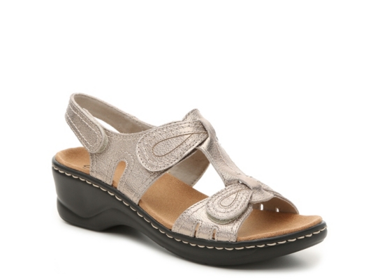 Clarks Lexi Walnut Wedge Sandal Women's Shoes DSW