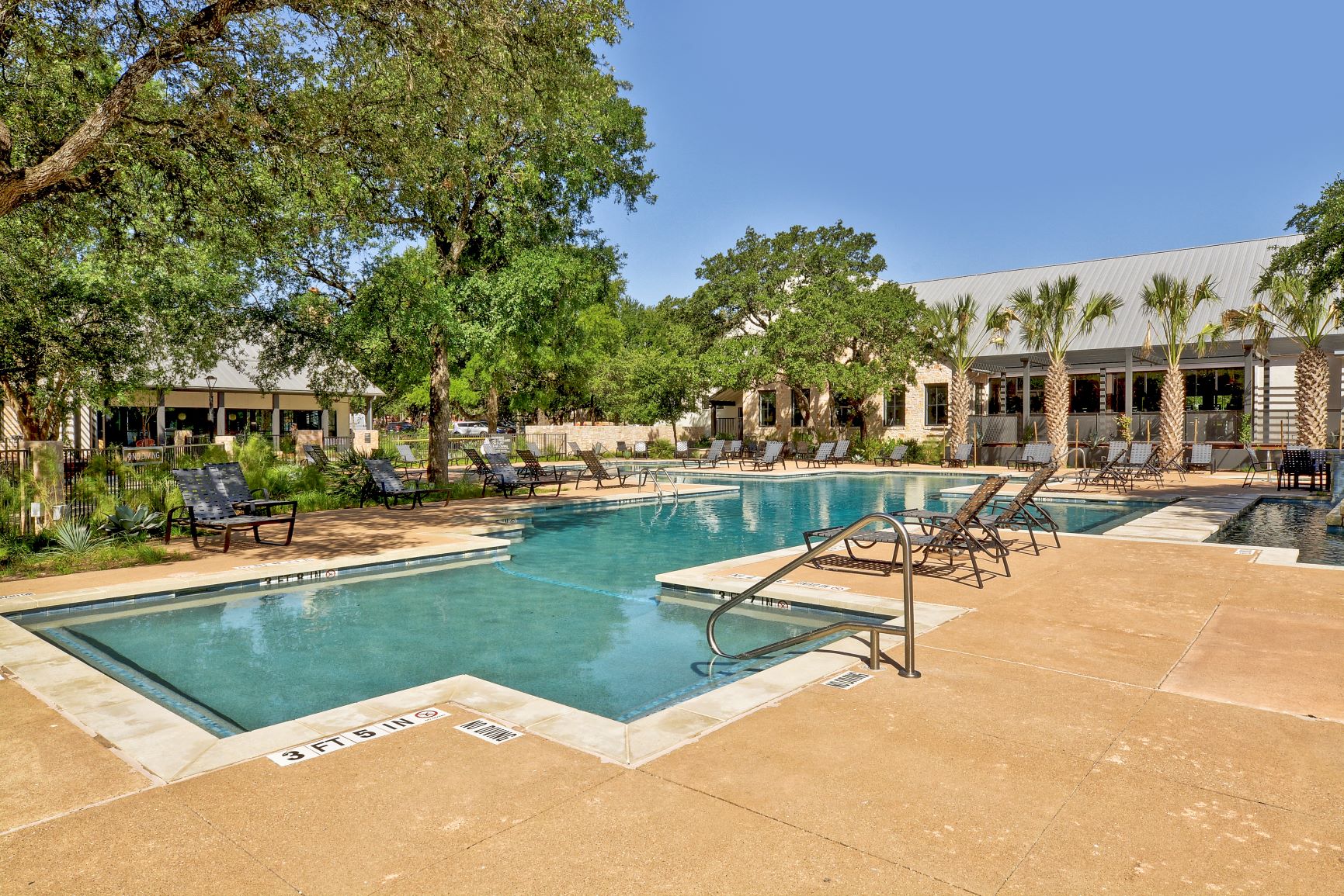 riata apartments austin reviews Whacking Blook Pictures