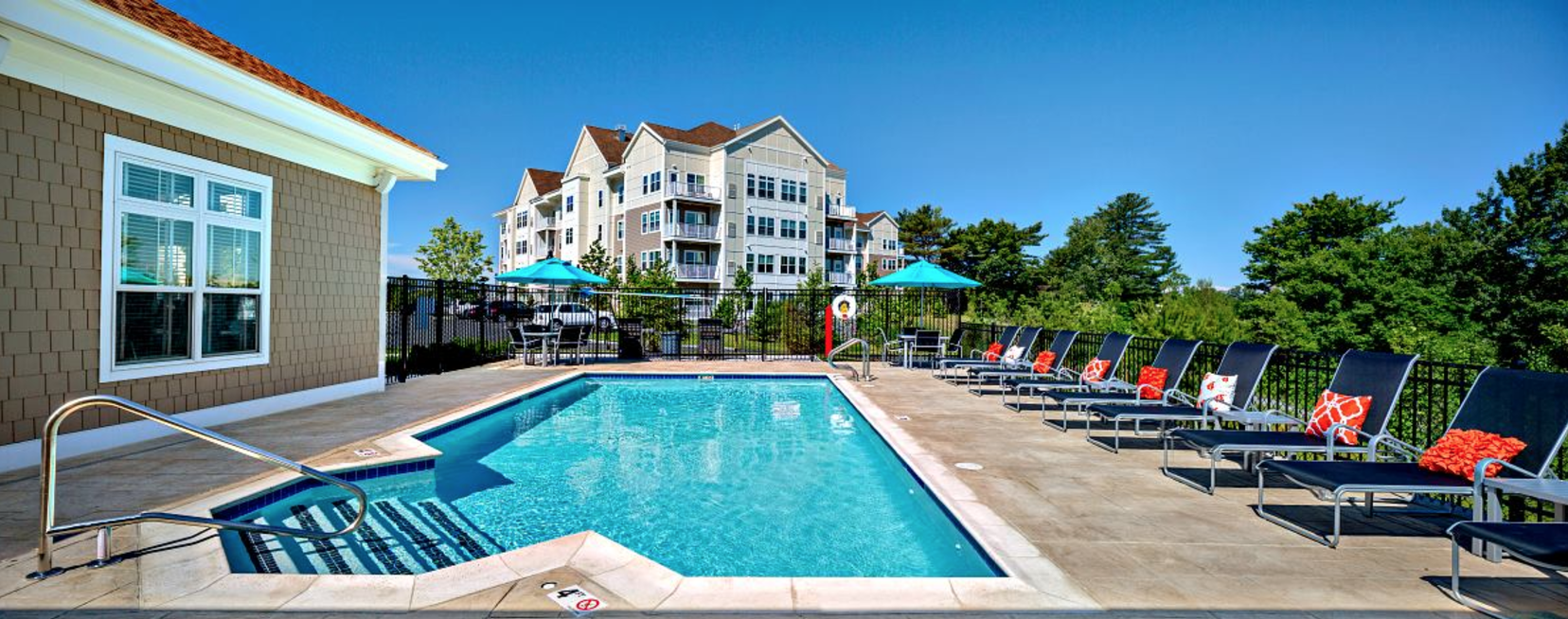 Resident Reviews of Market Street Apartments