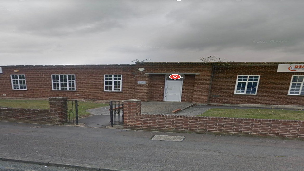 Hire Car for Driving Test Reading Last Minute Driving Instructor Reading