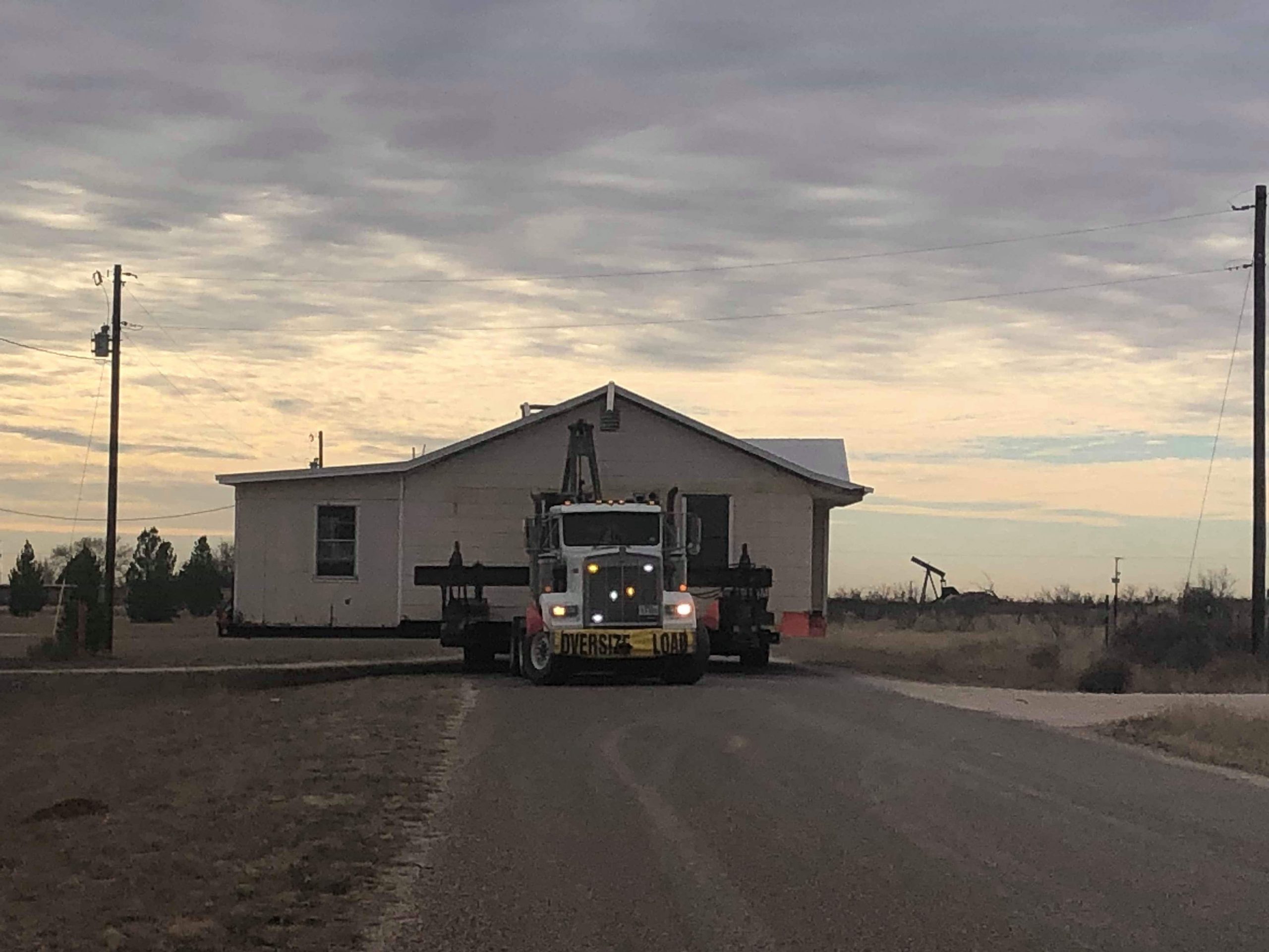 Gallery DT House Movers (Texas Association of Structural Movers)