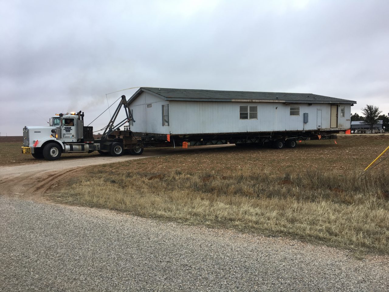 Gallery DT House Movers (Texas Association of Structural Movers)