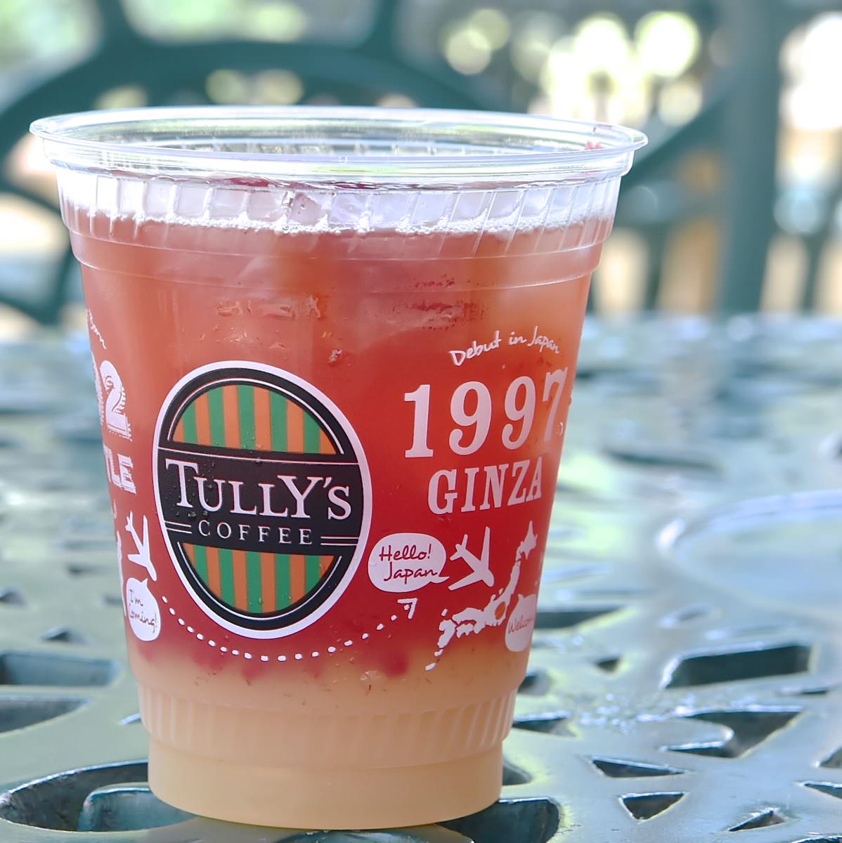 【実食レポ】素材本来の味わいが楽しめる！タリーズコーヒー「すいかスクイーズ100％」「＆TEA ピーチティー＆フランボワーズ」 Dtimes