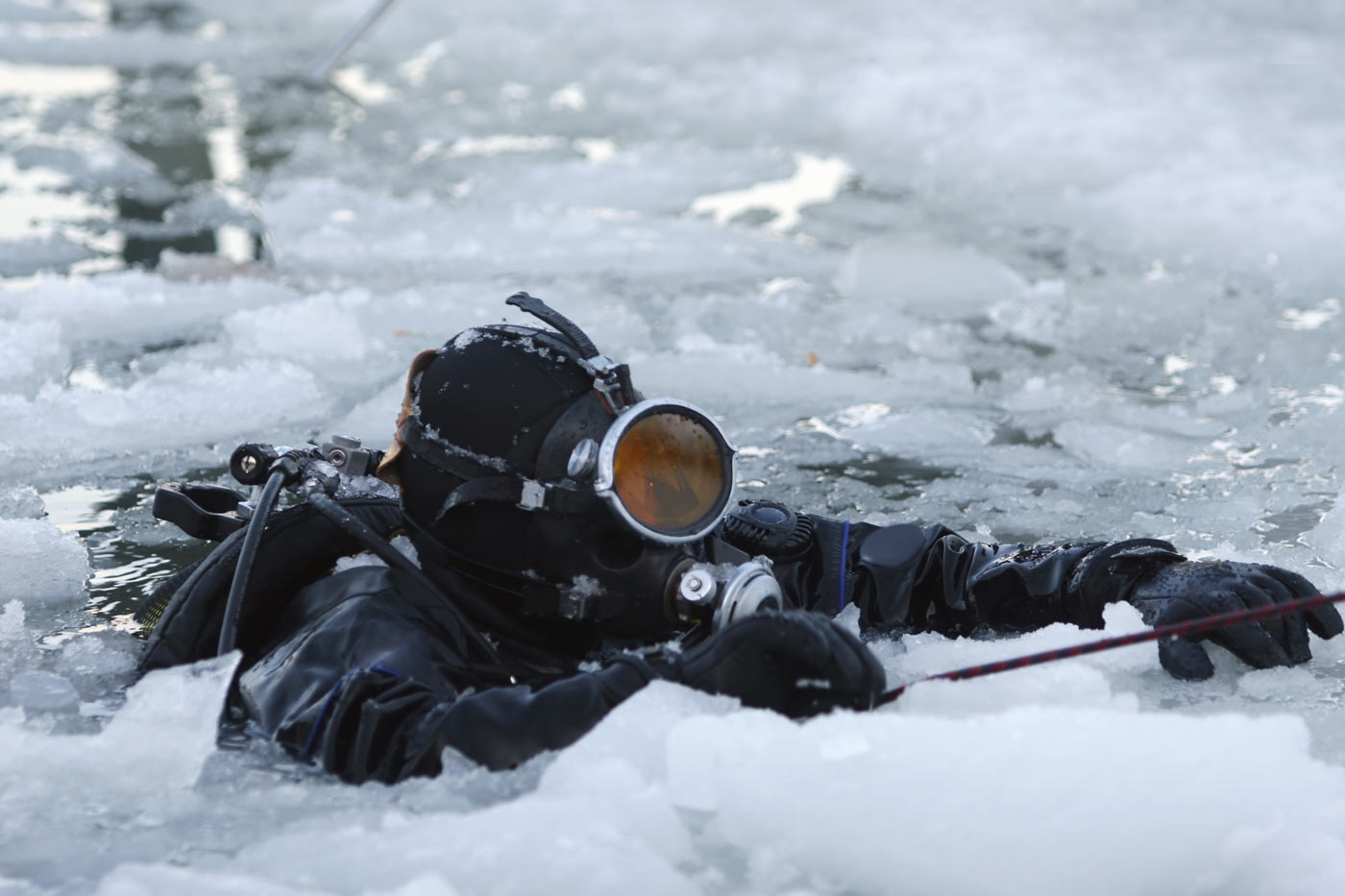 Ice Diving Training And Equipment Dive Training Magazine