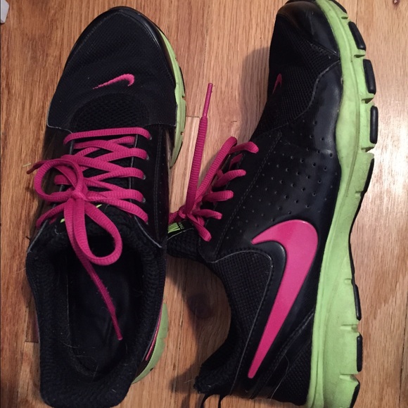 Nike Shoes Nike Memory Foam Sole Shoes Poshmark