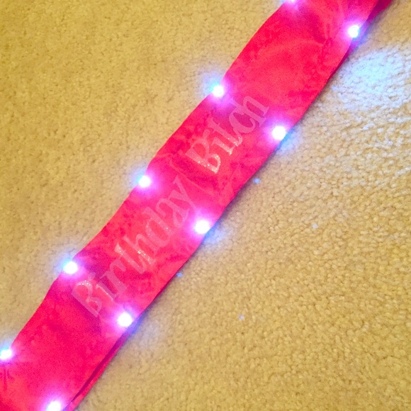 Spencers Accessories Spencers Light Up Birthday Sash Poshmark